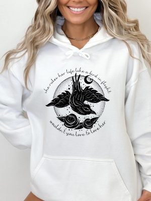 Bird In Flight Rhiannon Inspired Sweatshirt Hoodie Rock Concert Tour 2023 Gift For Fan Country Music Concert revetee 4