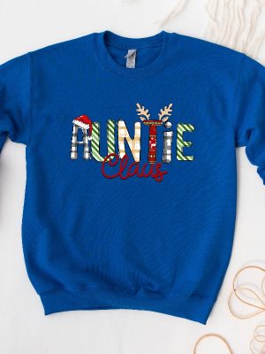 Auntie Claus Sweatshirt Christmas Auntie Claus Crewneck Xmas Gift For Auntie Xmas Shirt Family Claus Tee Unique revetee 2