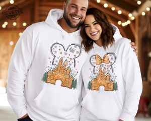 Disney Christmas Gingerbread Castle Unisex Hoodie Christmas Disney Trip Minnie Gingerbread Women Sweatshirt Christmas Gift Mens Hoodie Unique revetee 2