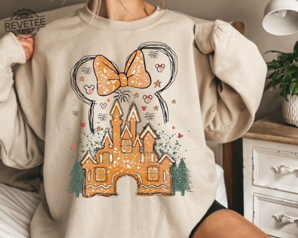 Disney Christmas Gingerbread Castle Unisex Hoodie Christmas Disney Trip Minnie Gingerbread Women Sweatshirt Christmas Gift Mens Hoodie Unique revetee 3