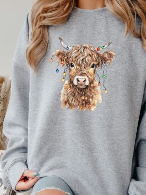 Highland Cow Christmas Sweatshirt Cow Christmas Sweater Western Cow Sweatshirt Highland Cow Gift For Her Cow Christmas Gift Unique revetee 8