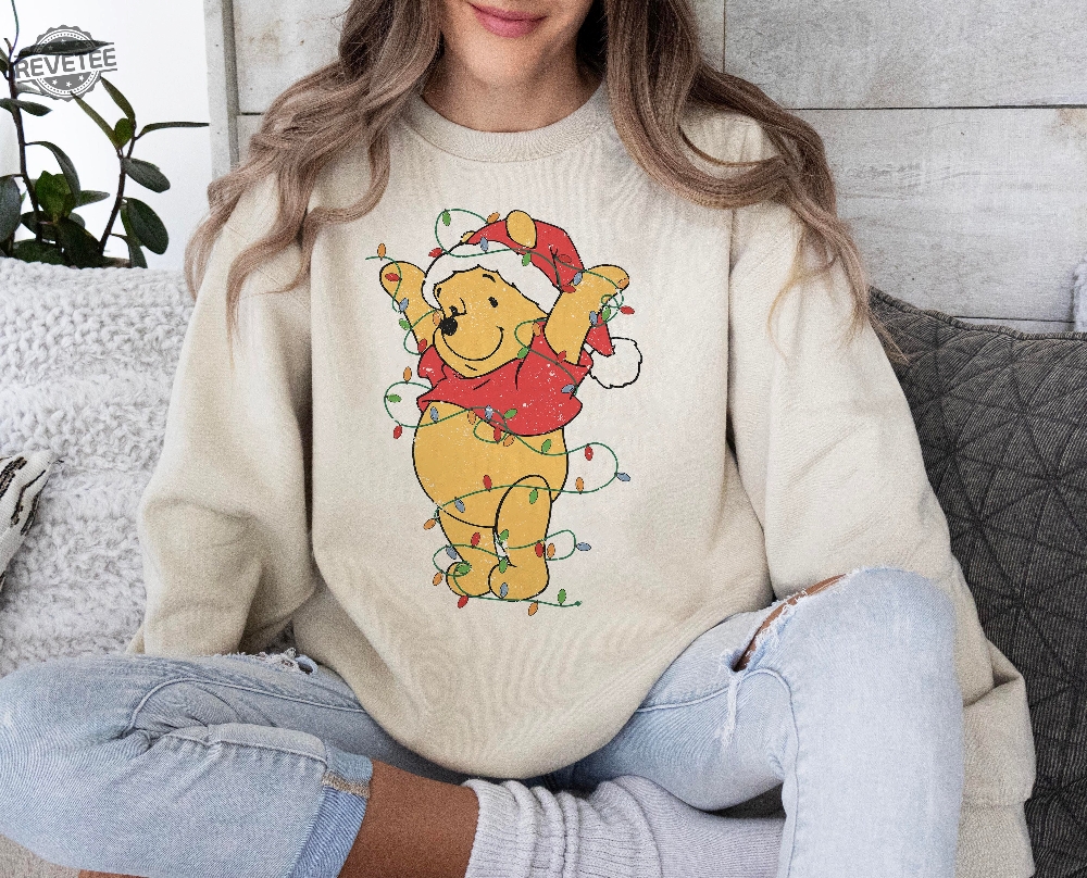 Vintage winnie shop the pooh sweater