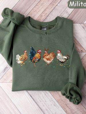 Chicken Christmas Sweatshirt Funny Chicken Sweater Funny Animal Shirt Cute Farmer Sweater Christmas Country Shirts Farm Gift For Women Unique revetee 3