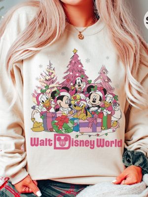 Vintage Walt Disney World Christmas Sweatshirt Mickeys Very Merry Christmas Sweatshirt Pink Christmas Tree Shirt Disney Family Christmas Unique revetee 8