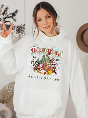 Mickey And Friends Christmas Sweatshirt Vintage Disneyland Christmas Sweatshirt Disneyland Sweatshirt Christmas Family Shirt Unique revetee 4