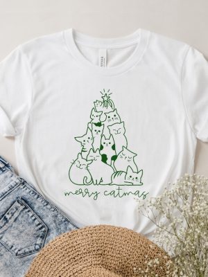 Merry Catmas Shirt Cat Christmas Shirt Cat Christmas Tree Shirt Cat Mom Shirt Cat Lover Shirt Christmas Gift Shirt Cute Cat Shirt Unique revetee 4