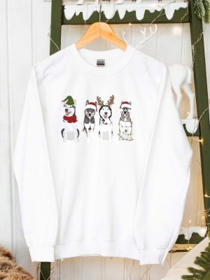 Husky Christmas Sweatshirt Christmas Shirt Dog Mom Gift Xmas Sweatshirt Husky Mom Gift Dog Owner Holiday Sweater Christmas Crewneck Unique revetee 2