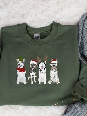 Husky Christmas Sweatshirt Christmas Shirt Dog Mom Gift Xmas Sweatshirt Husky Mom Gift Dog Owner Holiday Sweater Christmas Crewneck Unique revetee 5