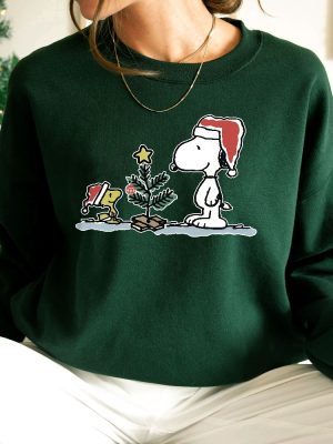 Snoopy Christmas Sweatshirt Vintage Christmas Sweatshirt Christmas Cartoon Dog Sweatshirt Charlie Christmas Sweatshirt Cartoon Sweater Unique revetee 3