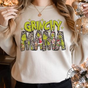 Grincy Mama Leopard Tshirt Retro Mama Christmas Hoodie Christmas Mama Sweatshirt Trendy Christmas Shirt giftyzy 3