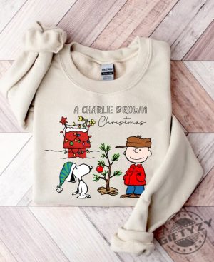 Charlie And The Snooopy Christmas Shirt Christmas Cartoon Dog Tshirt Christmas Hoodie Vintage Sweatshirt Christmas Gift giftyzy 6