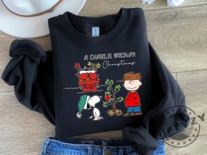 Charlie And The Snooopy Christmas Shirt Christmas Cartoon Dog Tshirt Christmas Hoodie Vintage Sweatshirt Christmas Gift giftyzy 8