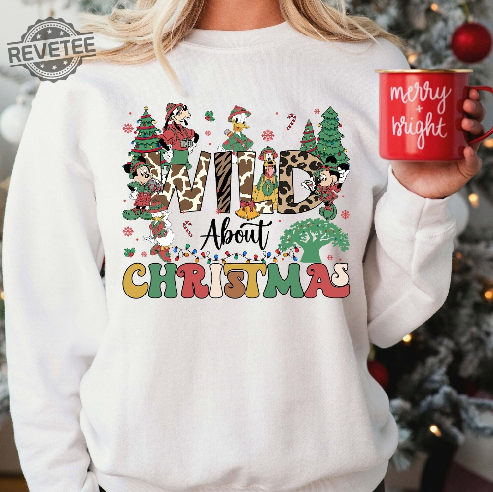 https://bucket-revetee.storage.googleapis.com/wp-content/uploads/2023/11/16044110/Wild-About-Christmas-Disney-Animal-Kingdom-Shirt-Leopard-Mickey-And-Friends-Christmas-Safari-Trip-Disney-Family-Christmas-Lights-Unique-revetee_2.jpg