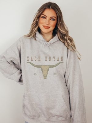 Zach Bryan Est 1996 Sweatshirt Hoodie Zach Bryan Bullhead Sweatshirt Zach Bryan Country Music Western Shirt American Heartbreak Tour Unique revetee 5