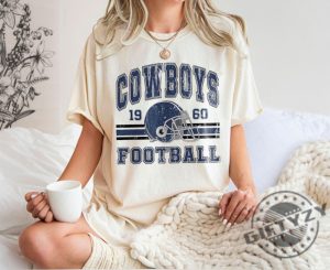 Vintage Cowboys Football Shirt Retro Style 90S Vintage Unisex Crewneck Sweatshirt Graphic Tshirt Gift For Football Fan Hoodie Trending Shirt giftyzy 2