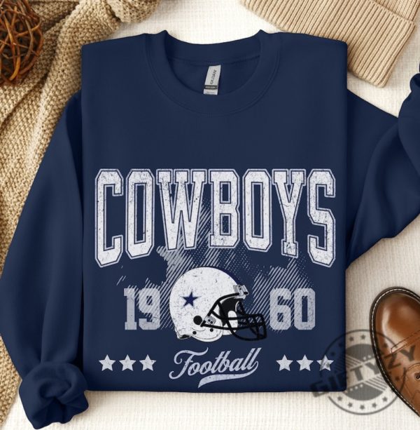 Vintage Dallas Tshirt Cowboys Sweatshirt Retro Dallas Cowboys Hoodie America Football Fans Shirt giftyzy 4