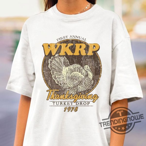 Wkrp Turkey Drop Shirt WKRP in Cincinnati Sweatshirt 1978 Thanksgiving Turkey Drop Thanksgiving Shirt Sweatshirt trendingnowe.com 1