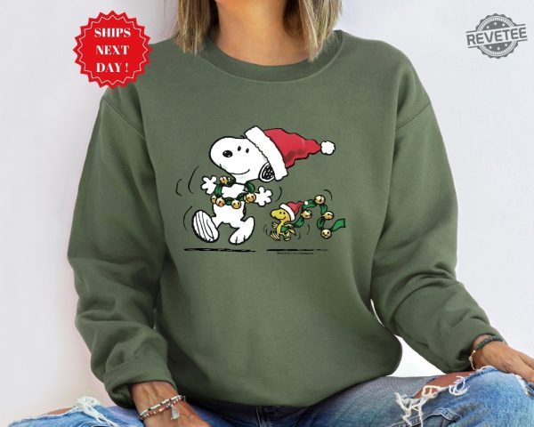 Charlie And The Snoopy Christmas Sweatshirt Christmas Cartoon Dog Sweatshirt Christmas Gift Vintage Sweatshirt Unique revetee 3 3