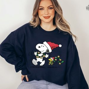 Charlie And The Snoopy Christmas Sweatshirt Christmas Cartoon Dog Sweatshirt Christmas Gift Vintage Sweatshirt Unique revetee 4 1