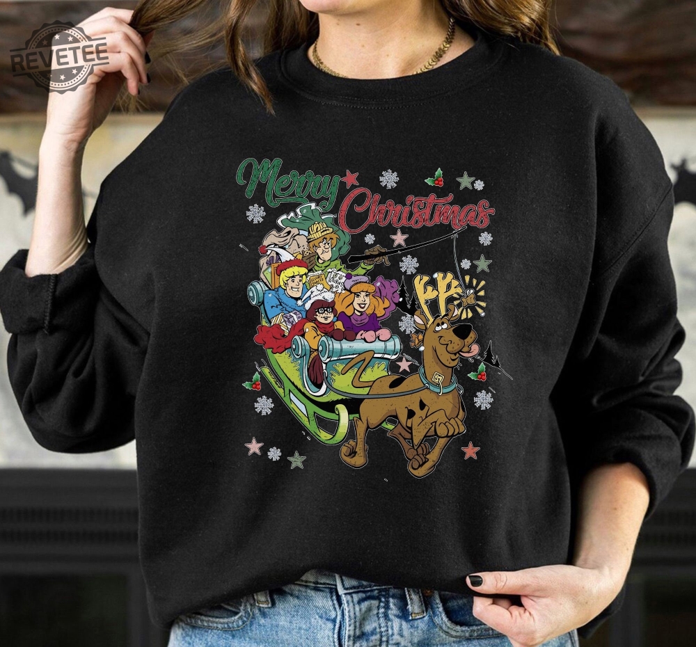 Retro Scooby Doo Sweatshirt Retro Disney Scooby Comfort Colors Shirt Scooby Doo Christmas Shirt Scooby Doo Characters Christmas Shirt Unique