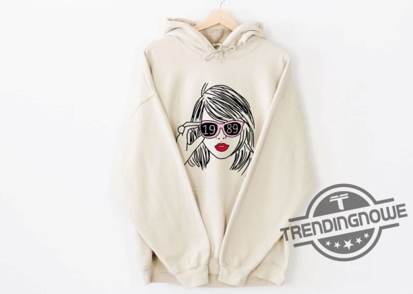 Cute Swiftie Hodie Gift For Swiftie Women Swiftie Hoodie Album Tour Hoodie Gift For Fan Cool Album Hoodie trendingnowe.com 1