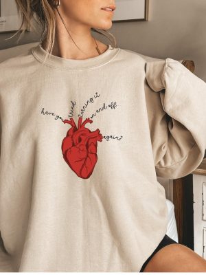 Cardiac Nurse Shirt Heart Anatomy Cvicu Sweatshirt Anatomical Heart Gift Cath Lab Tech Crewneck Cardiology Nursing School Student Christmas Unique revetee 2