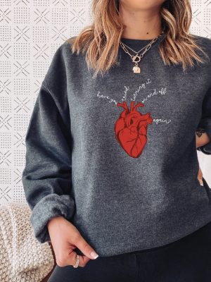 Cardiac Nurse Shirt Heart Anatomy Cvicu Sweatshirt Anatomical Heart Gift Cath Lab Tech Crewneck Cardiology Nursing School Student Christmas Unique revetee 4