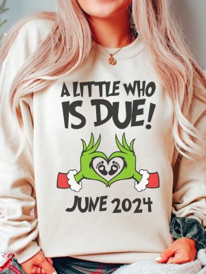 Grinchmas Pregnancy Announcement Sweatshirt Christmas Maternity Sweater Holiday Gender Reveal Gift For Expecting Xmas Baby Shower Crewneck Unique revetee 3