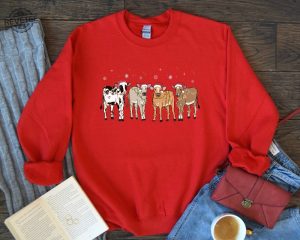 Christmas Cow Sweatshirt Cow Lover Gift Funny Christmas Shirt Holiday Sweater Farm Christmas Shirt Womens Cow Shirt Christmas Crewneck Unique revetee 4