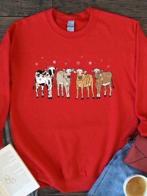 Christmas Cow Sweatshirt Cow Lover Gift Funny Christmas Shirt Holiday Sweater Farm Christmas Shirt Womens Cow Shirt Christmas Crewneck Unique revetee 4