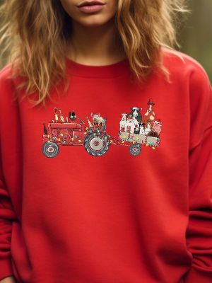 Farm Animals Truck Christmas Sweatshirt Farm Animal Shirt Truck Xmas Lights Farmer Christmas Shirt Farm Animals Lover Unique revetee 2