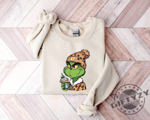 Grinch Boujee Christmas Shirt Grinch Leopard Unisex Hoodie Grinchmas Starbucks Tshirt Merry Grinchmas Sweatshirt Christmas Shirt giftyzy 2