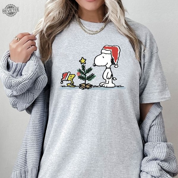 Snoopy Christmas Sweatshirt Vintage Christmas Sweatshirt Christmas Cartoon Dog Sweatshirt Charlie Christmas Sweatshirt Cartoon Sweater Unique revetee 2 1