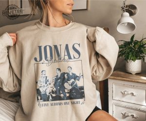 Vintage Jonas Brothers Shirt Retro Jonas Brothers Merch Jonas Brothers Album Sweatshirt 5 Albums 1 Night Jonas Tour 2023 Music Lover Unique revetee 3