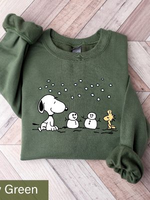 Snoopy Christmas Sweatshirt Dog Christmas Crewneck Christmas Gifts Winter Clothes Snoopy Shirt Boujee T Shirt Christmas Apparel Unique revetee 2