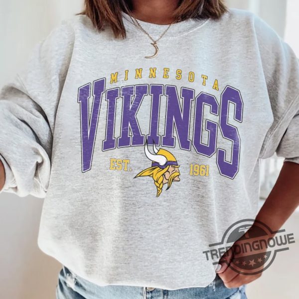 Vintage Minnesota Vikings Shirt Crewneck Sweatshirt Trendy Vintage Style NFL Football Shirt For Game Day trendingnowe.com 1