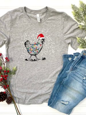 Christmas Chicken Shirt Cute Chicken With Santa Hat T Shirt Christmas Ligths Tee Fun Christmas Shirt Farmer Family Christmas Party Gift Unique revetee 2