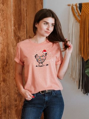 Christmas Chicken Shirt Cute Chicken With Santa Hat T Shirt Christmas Ligths Tee Fun Christmas Shirt Farmer Family Christmas Party Gift Unique revetee 3