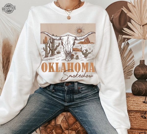 Oklahoma Smokeshow Shirts Zach Bryan Retro Cow Skull Sweatshirt Country Music Hoodies Nashville Cactus Western Tee Cowboy Western Tops Unique revetee 4