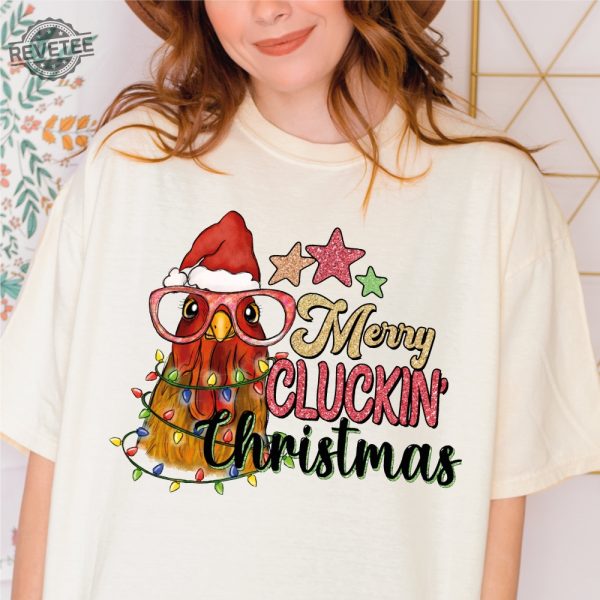 Christmas Chicken Shirt Farm Animal Christmas Shirt Glitter Effect Shirt Funny Chicken Lover Tshirt Christmas Lights Tee Xmas Chicken Unique revetee 1