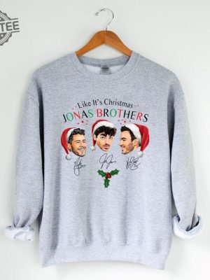 Jonas Brothers Christmas Sweatshirt Jonas Brothers Shirt Jonas Five Albums One Night Tour Shirt Jonas Brothers 2023 Tour Shirt Unique revetee 2