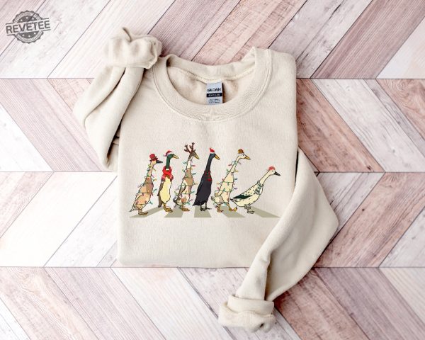 Christmas Ducks Sweatshirt Duck Christmas Shirt For Women Funny Animals Christmas Sweatshirt Farm Lover Gift Funny Christmas Shirt Unique revetee 2