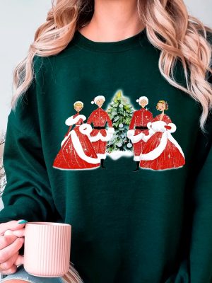 Christmas White Movie 1954 Sweatshirt Christmas 80S Song Shirt Christmas Sweater Vintage White Christmas Shirt Christmas Movie Shirt Unique revetee 6