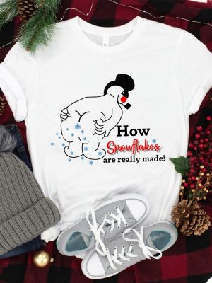 How Snowflake Are Really Made Funny Snowman Shirt Funny Christmas Shirt Holiday Shirt Winter Shirt Snowflake Maker Shirt Christmas Gift Unique revetee 5