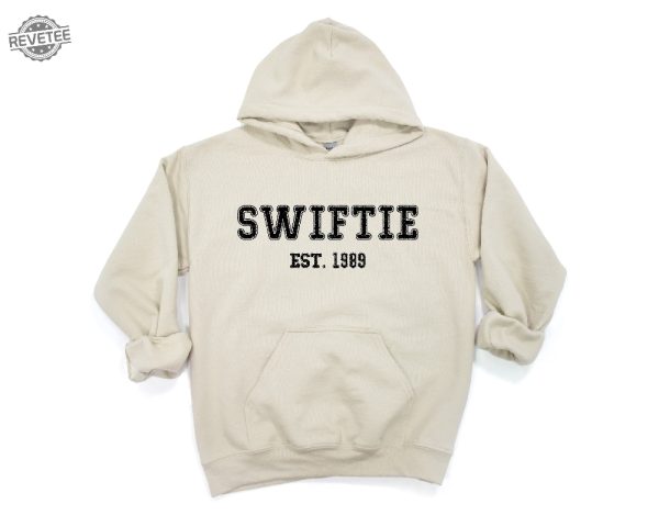 Swiftie Hoodie Swiftian Merch Hoodie Eras Tour Hoodie Swiftie Fans Hoodie Eras Concert Hoodie Eras Movie Hoodie Midnight Concert Shirt Unique revetee 2