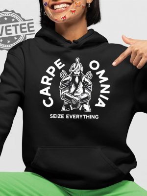 Micah Parsons Cowboys Carpe Omnia Seize Everything Shirt Sweatshirt Long Sleeve Shirt Hoodie Tank Top Unique revetee 4