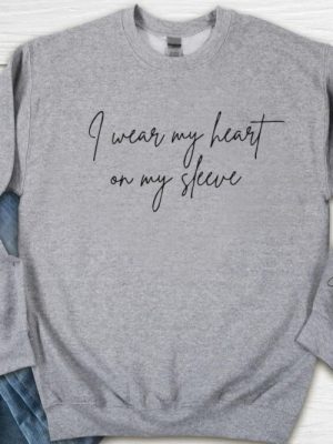 I Wear My Heart On My Sleeve Sweatshirt Personalized Sweatshirt With Kids Name On Sleeve Christmas Gift For Mom Custom Mom Sweatshirt Unique revetee 4