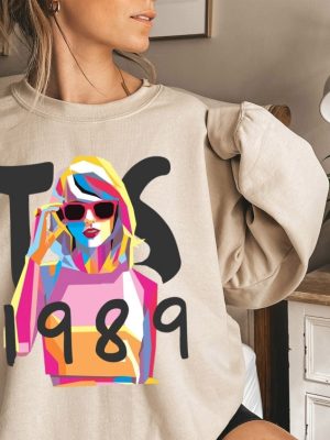 Taylor Swiftie Merch Sweatshirt Taylor Swiftie 1989 Inspired Sweatshirt Taylor Swiftie Fan Apparel 1989 Edition Swiftie Fan Favorite 1989 Unique revetee 4