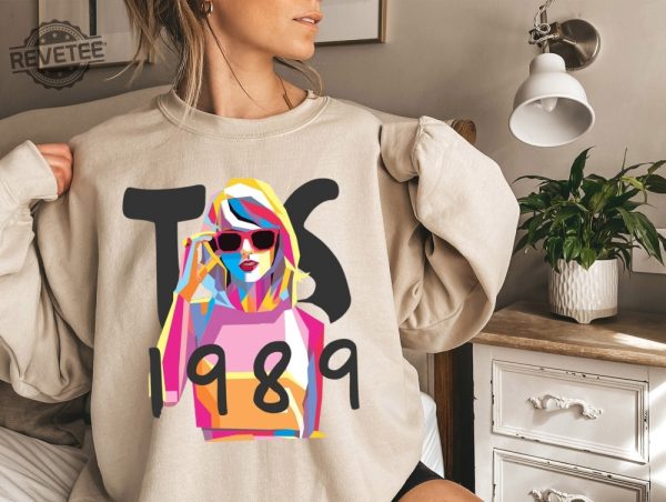 Taylor Swiftie Merch Sweatshirt Taylor Swiftie 1989 Inspired Sweatshirt Taylor Swiftie Fan Apparel 1989 Edition Swiftie Fan Favorite 1989 Unique revetee 4