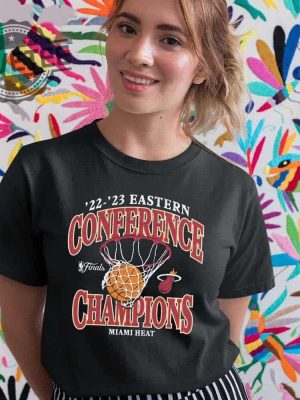 2022 2023 Eastern Conference Champions Miami Heat Nba Retro Shirt Hoodie Long Sleeve Shirt Sweatshirt Tanktop Unique revetee 4